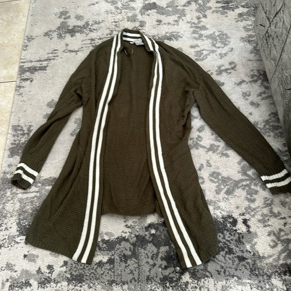 American rag olive green varsity cardigans - Picture 1 of 5